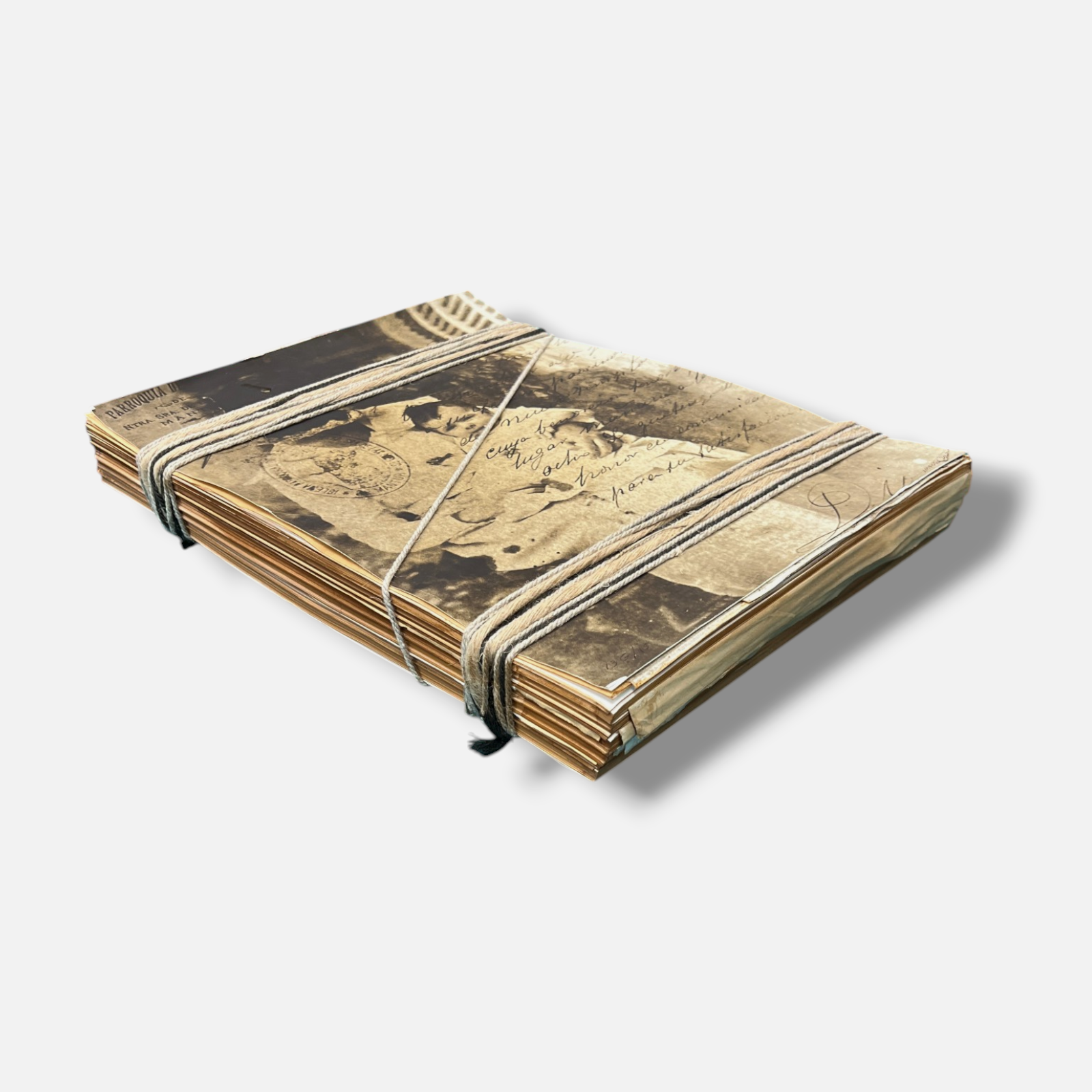 José Manuel Fors "Atados de memoria "G" 2005, Book Collage Fine Art
